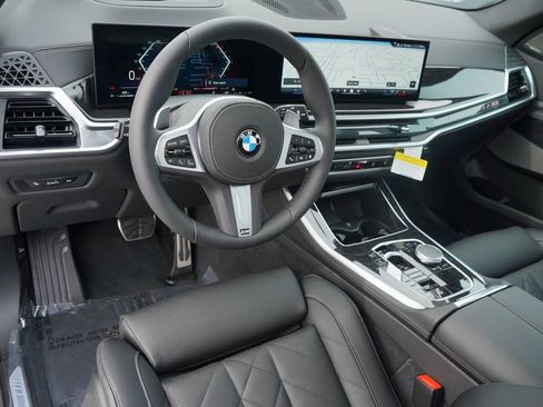 New 2026 BMW X5 sDrive40i w/ M Sport Package image 13