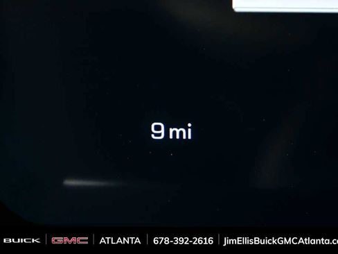 New 2026 GMC Sierra 2500 Denali w/ Denali Reserve Package image 9