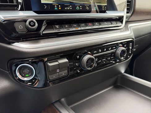 New 2026 Chevrolet Silverado 2500 High Country w/ High Country Premium Package AWD/4WD image 21