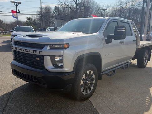 Used 2021 Chevrolet Silverado 2500 Custom w/ Custom Convenience Package image 6