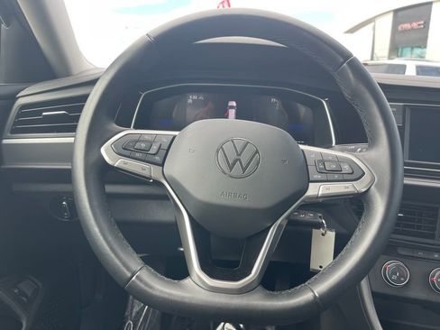 Used 2024 Volkswagen Jetta S image 11