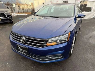 Used 2017 Volkswagen Passat 1.8T SE