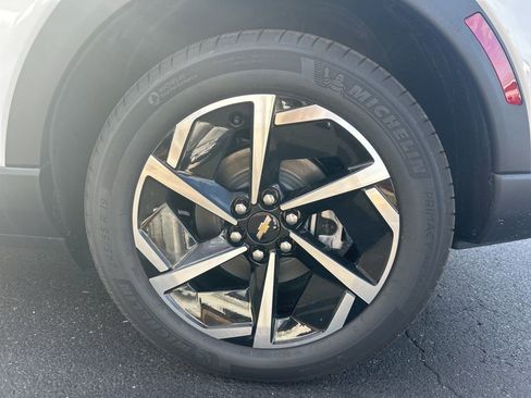 New 2026 Chevrolet Equinox EV LT w/ Comfort Package image 21