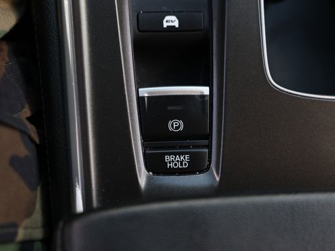 Used 2020 Honda Accord Touring image 47