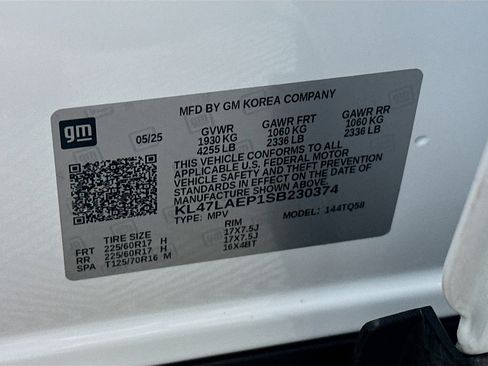 Used 2025 Buick Envista Preferred image 12