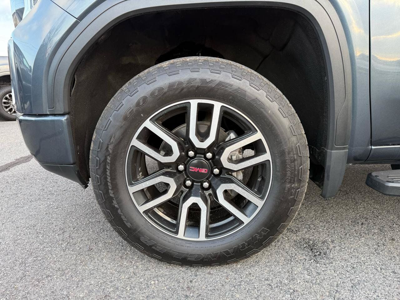 Used 2019 GMC Sierra 1500 AT4 w/ AT4 Premium Package AWD/4WD image 42