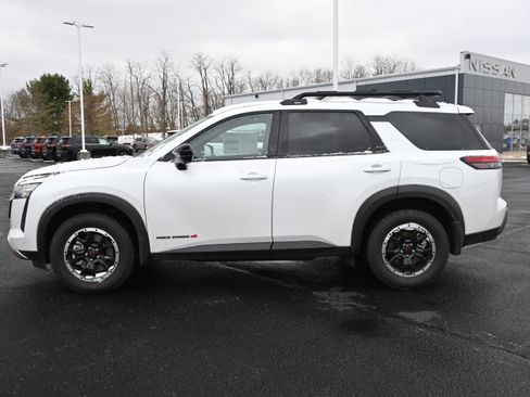 New 2026 Nissan Pathfinder Rock Creek w/ Rock Creek Premium Package image 5