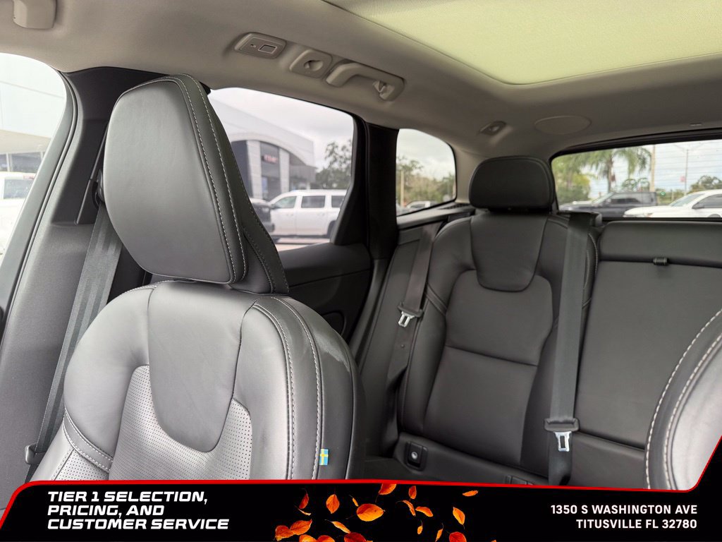 Used 2023 Volvo XC60 B5 Ultimate w/ Protection Package Premier FWD image 23