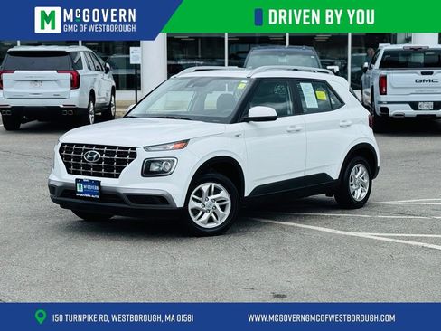 Used 2020 Hyundai Venue SEL FWD image 1
