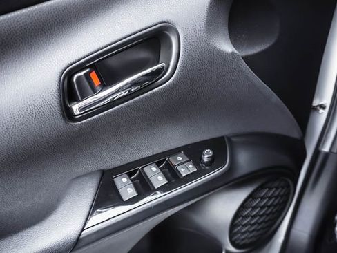 Used 2016 Toyota Prius Four w/ Advanced Technology Package image 12