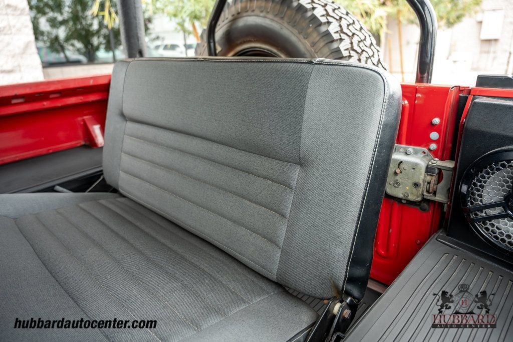 Used 1994 Land Rover Defender 90 AWD/4WD image 29