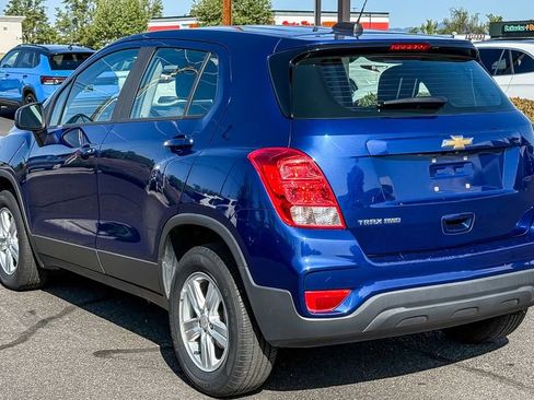 Used 2017 Chevrolet Trax LS AWD/4WD image 8