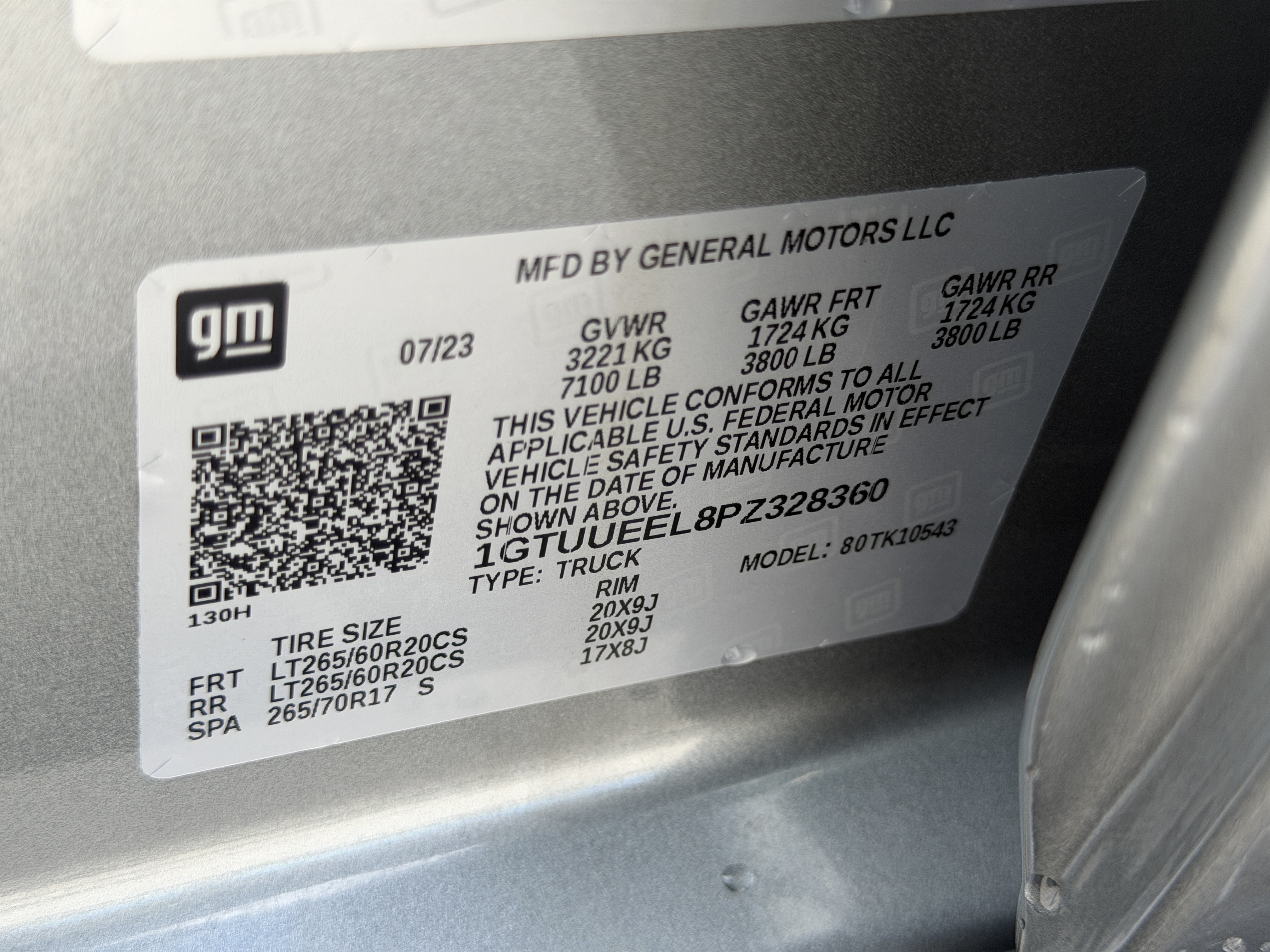 Certified 2023 GMC Sierra 1500 AT4 w/ AT4 Premium Package AWD/4WD image 37