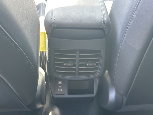 New 2026 Kia Seltos S image 16