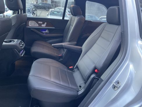 Certified 2024 Mercedes-Benz GLS 450 4MATIC image 42