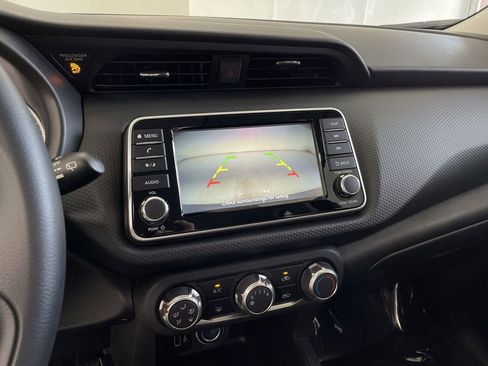 Certified 2025 Nissan Kicks Play S image 24
