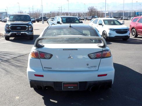 Used 2015 Mitsubishi Lancer Evolution Final Edition image 6