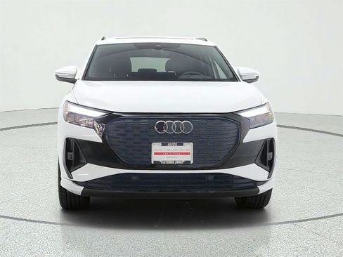 Used 2023 Audi Q4 e-tron Premium Plus w/ Premium Plus AWD/4WD image 2