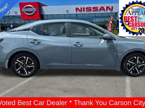 Used 2025 Nissan Sentra SV FWD image 2
