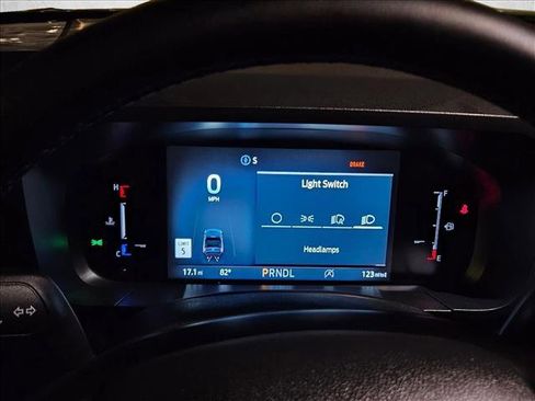 New 2025 Ford Maverick Lariat w/ 4K Tow Package image 13