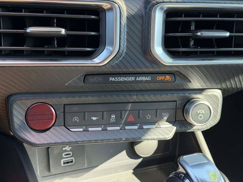 Used 2025 Ford Mustang Premium RWD image 22
