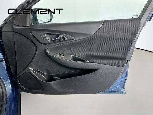 Used 2024 Chevrolet Malibu LT FWD image 33