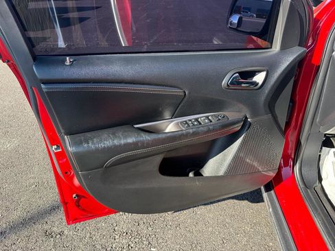 Used 2018 Dodge Journey Crossroad image 9