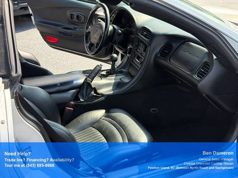Used 2000 Chevrolet Corvette Convertible w/ Memory Pkg RWD image 8