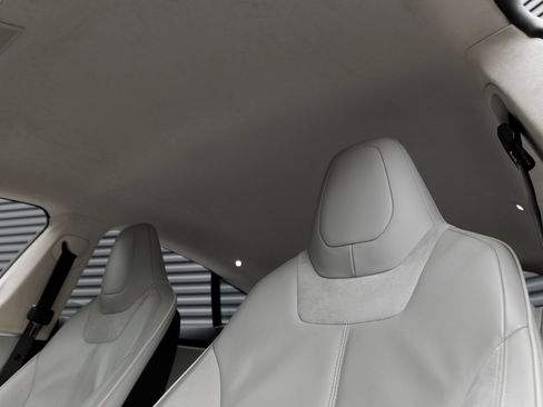 Used 2013 Tesla Model S Performance image 16