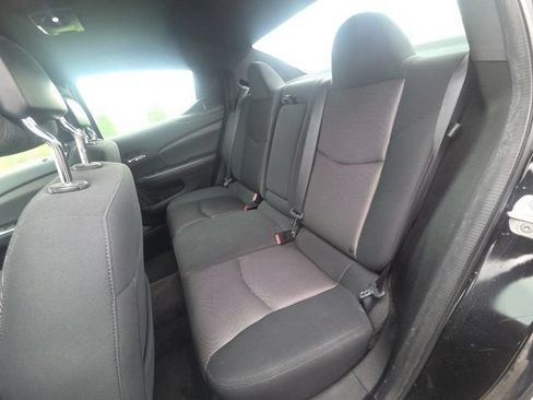 Used 2013 Dodge Avenger SXT FWD image 13