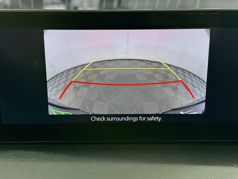 Used 2021 MAZDA MAZDA3 s image 22