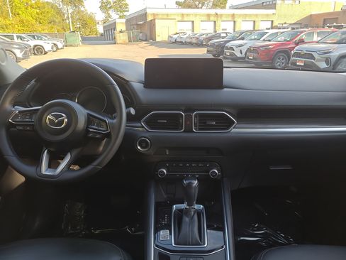 Used 2022 MAZDA CX-5 AWD 2.5 S w/ Premium Package image 18