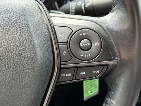 Used 2021 Toyota Camry SE FWD image 35