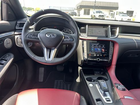 Used 2025 INFINITI QX50 Sport AWD/4WD image 15