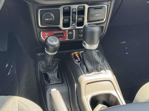 New 2026 Jeep Gladiator Willys image 14