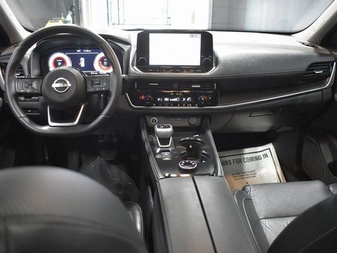 Certified 2023 Nissan Rogue Platinum w/ Platinum Premium Package image 13