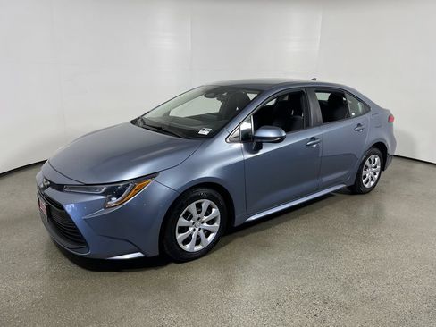 Used 2024 Toyota Corolla LE FWD image 7