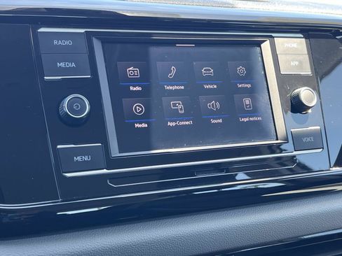 Certified 2024 Volkswagen Taos S FWD image 13