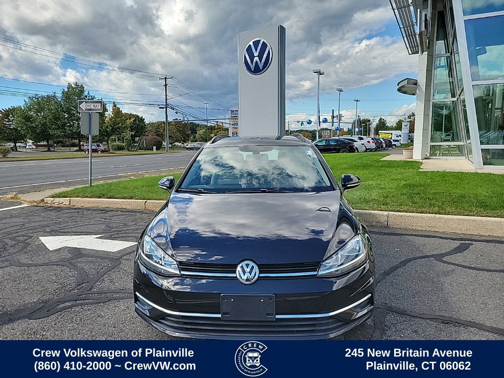 Used 2019 Volkswagen Golf S AWD/4WD image 2