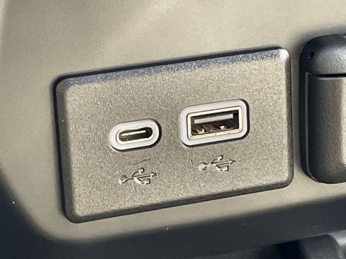 Used 2020 GMC Sierra 1500 SLT w/ SLT Premium Plus Package image 40