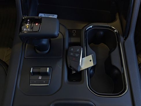 New 2026 GMC Sierra 1500 AT4 w/ Technology Package image 25