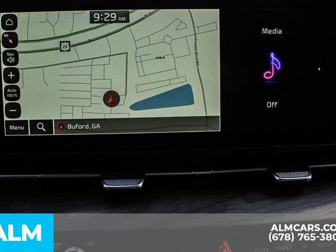 Used 2024 Kia Carnival SX image 31