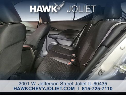 Used 2024 Nissan Kicks SV image 14