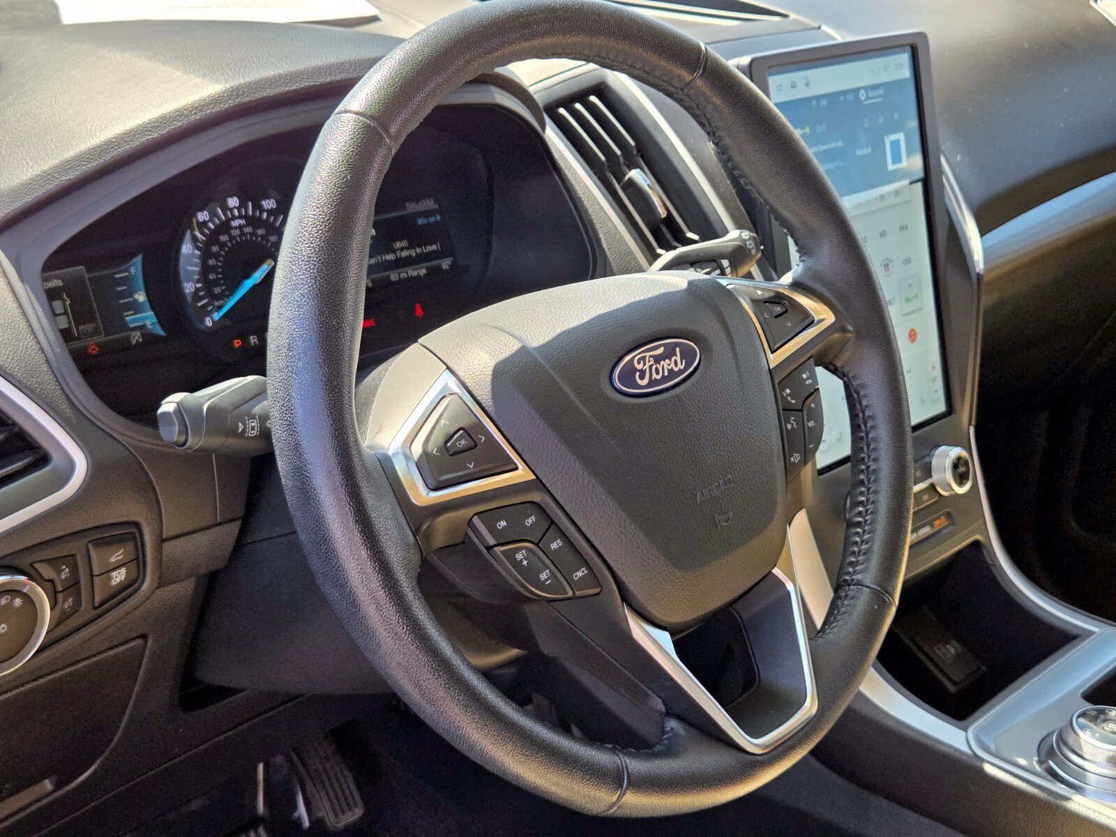 Certified 2024 Ford Edge SEL w/ Convenience Package AWD/4WD image 18