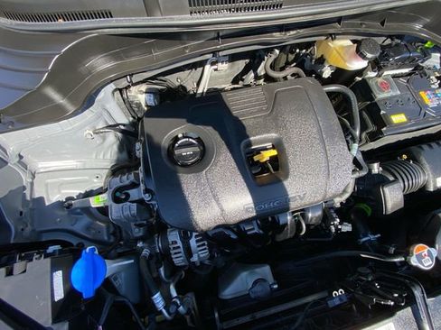 Used 2023 Kia Soul LX w/ LX Technology Package image 28