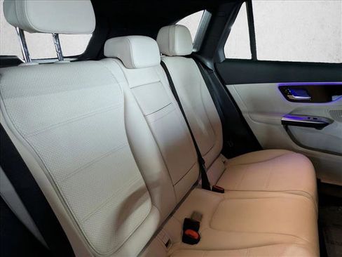 Certified 2025 Mercedes-Benz GLC 300 image 18