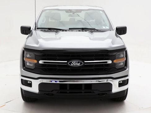 Used 2025 Ford F150 XLT w/ Equipment Group 301A Standard AWD/4WD image 4