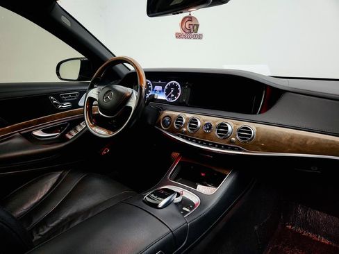 Used 2015 Mercedes-Benz S 550 Sedan w/ Premium 1 Package image 25