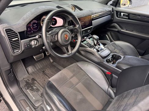 Certified 2023 Porsche Cayenne Turbo GT image 16