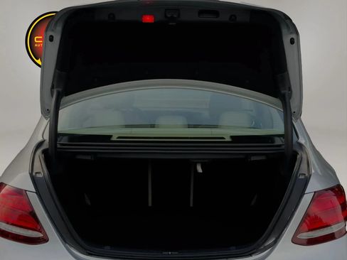 Used 2018 Mercedes-Benz E 300 image 68